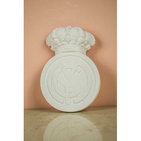 Escudo del Real Madrid. Figura de escayola para pintar. Los mejores productos en L'aura Bella tu tienda online