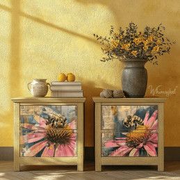 Honey Bee Duo. Papel Tissue para Decoupage. Whimsykel Designs. Los mejores productos en L'aura Bella, tu tienda online.