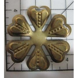 Decoración de metal dorada....