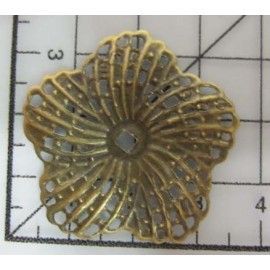 Decoración de metal dorada....