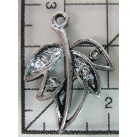 Decoración de metal dorada....