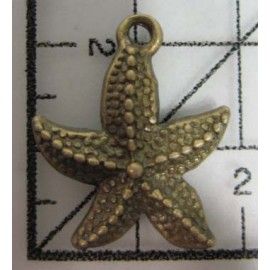 Decoración de metal dorada....