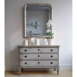 Gris París. Esmalte multisuperficie Mary Paint. Los mejores productos en L’aura Bella, tu tienda online y en Madrid