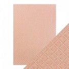 A4 LUXURY EMBOSSED CARD - SALMON HARLEQUIN. Papel Scrapbooking 9842E. El mejor scrap en L'aura Bella tu tienda online