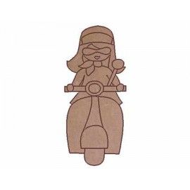 Chica en moto.Pequeño