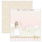 Papel Scrapbooking. SCP-292 Comunión 2019 Dayka. Niña rubia sobre fondo de Iglesia y casas. Lazo marrón y rayas rosas