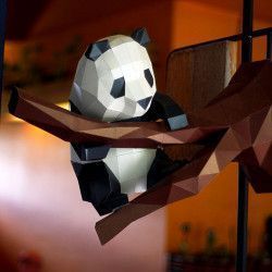 Panda en rama. panda and branch Art Model 3D. Kit DIY figura papel. PANWWH Todo Papercraft World en L'aura Bella tu tienda 1